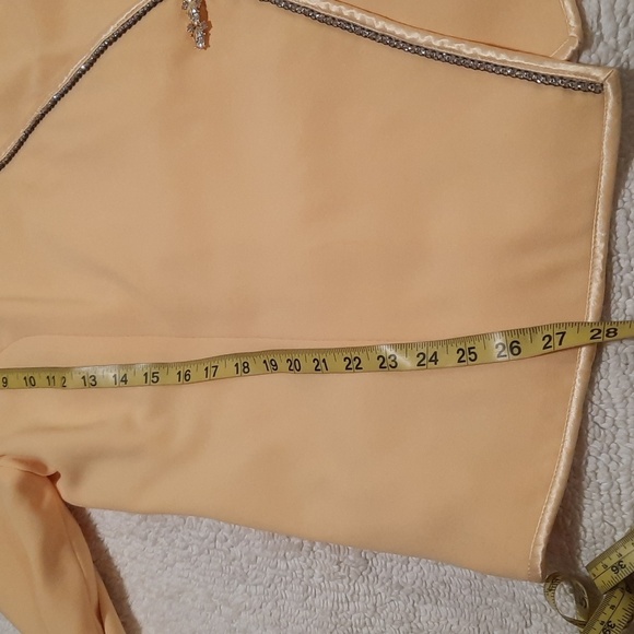 Solini Yellow Skirt Set - Picture 10 of 16